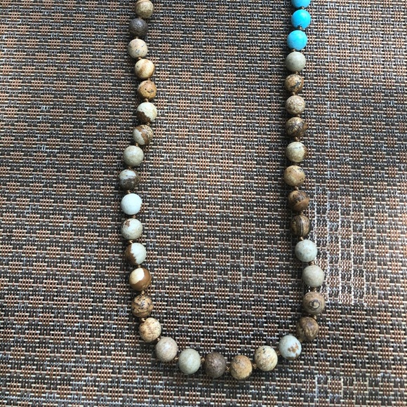 Jewelry stone necklace & bracelet - Picture 3 of 5